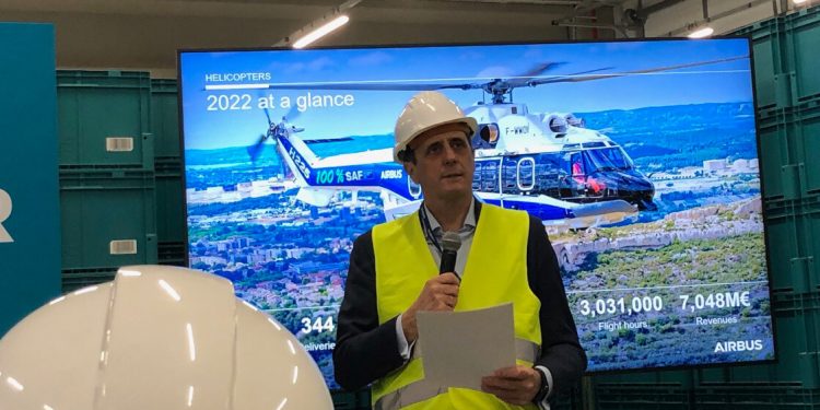 Fernando Lombo, director de Airbus Helicopters en España, durante una presentación a la prensa en las nuevas instalaciones.