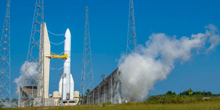 La etapa central del Ariane 6 superó con éxito la prueba de fuego caliente de larga duración
