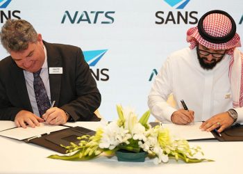NATS firma un contrato de mejora de capacidad aeroportuaria con Saudi Air Navigation Services