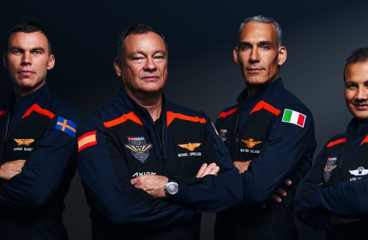 Axiom Space lanzará el 9 de enero su tercera misión tripulada a la ISS, comandada por López Alegría