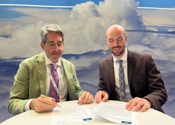 Firma MOU entre Crisalion y Bluenest