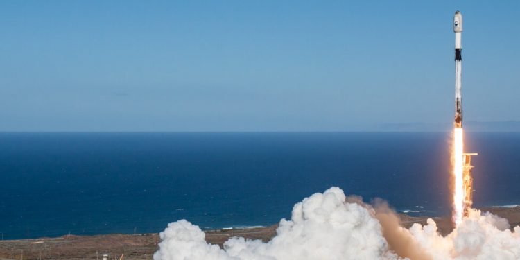 SpaceX lanzó el primer satélite espía de Corea del Sur