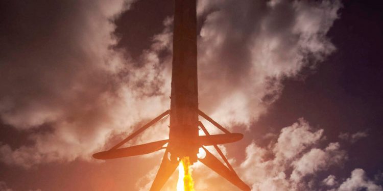 SpaceX pierde un cohete Falcon 9 durante su recuperación post-vuelo