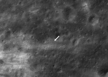 El LRO de la Nasa fotografía el módulo de alunizaje japonés SLIM en la superficie lunar