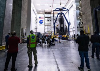 La Nasa y Sierra Space presentan el avión espacial Dream Chaser para misiones de carga