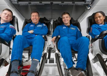 La Nasa y SpaceX preparan el envío en febrero de la nave Dragon Endeavour con cuatro astronautas a la ISS