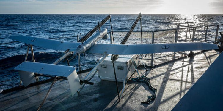 Francia encarga a Survey Copter 15 sistemas mini-drones para la Armada