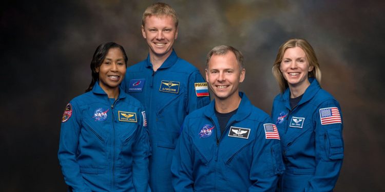 La Nasa presenta la tripulación de la misión Crew-9 a la ISS