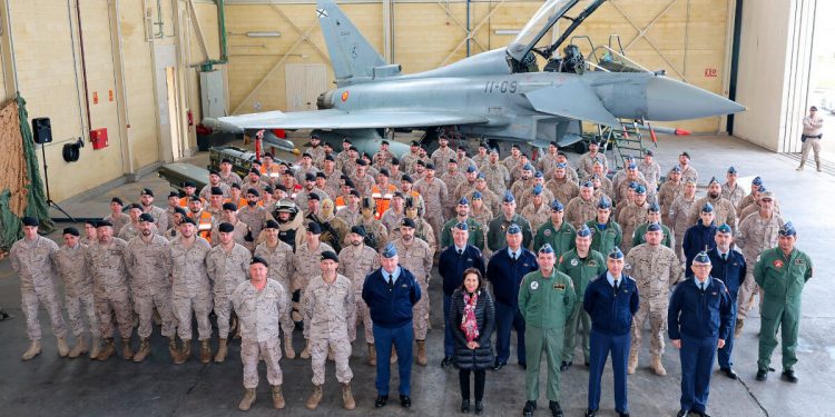 Cuatro Eurofighters españoles van a dar una vuelta al mundo junto a aviones de Francia y Alemania