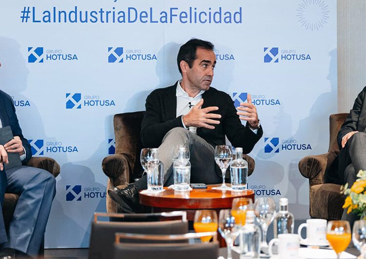 Dirigentes del sector aéreo debaten sobre la competitividad y sostenibilidad en la industria del transporte