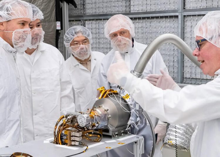 La Nasa entrega un espectrómetro a la misión de lunas marcianas de JAXA