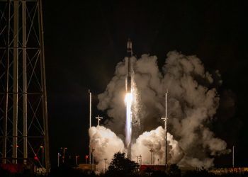 Rocket Lab lanzó la misión ‘Vive y deja volar” para la NRO
