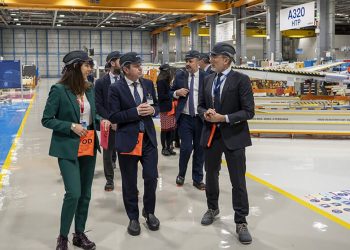 El secretario de Estado de Transportes visitó la factoría de Airbus de Getafe