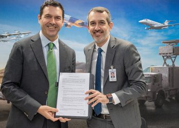 Embraer y AICAT firman un acuerdo para mejorar la cooperación con la industria aeroespacial austriaca