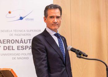 Gustavo Alonso tomó posesión como director de la ETSIAE