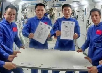 Regresa a la Tierra la nave espacial Shenzhou-17 con tres astronautas chinos desde su estación espacial