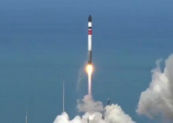 Rocket Lab lanzó la misión NEONSAT-1 de LAINST y la Vela Solar ACS3 de la Nasa