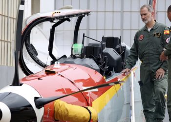 El Rey visita la Academia General del Aire