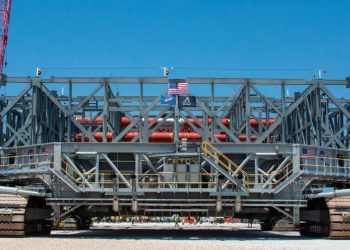 El nuevo lanzador móvil de la Nasa se prepara para futuras misiones Artemisa