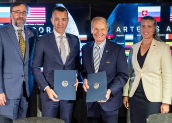 Eslovaquia y Perú se unen a los acuerdos Artemisa para la exploración espacial responsable