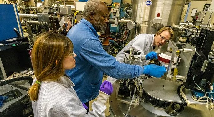 Se inicia la instalación del telescopio HIT en la nave IMAP de la Nasa
