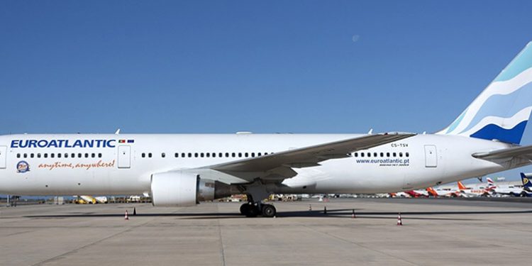 Un Boeing 767-300 de la compañía Euroatlantic Airways