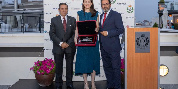 Elena Mayoral, Ingeniera del Año 2024 por el COIAE