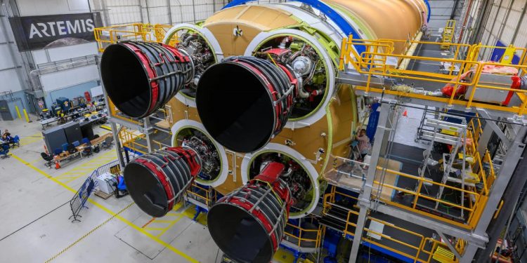 La Nasa prepara el traslado de la etapa central del cohete lunar SLS