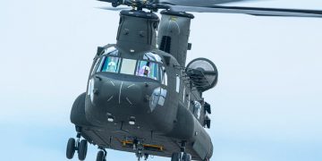 Boeing entregó el primer Chinook CH-47F Block II al Ejército de EEUU