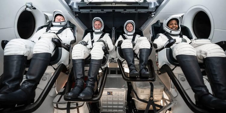 El lanzamiento de la misión Crew-9