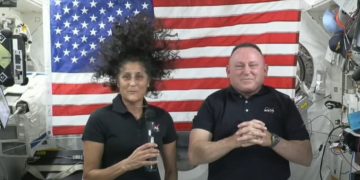 Los astronautas Wilmore y Williams