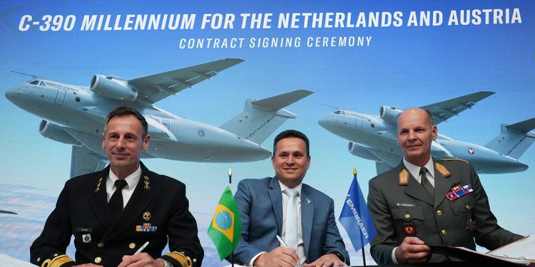 Países Bajos y Austria firman un acuerdo para adquirir nueve aviones Embraer C-390 Millennium