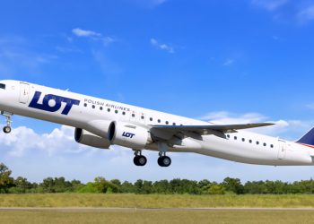 LOT POLISH AIRLINES - E195-E2