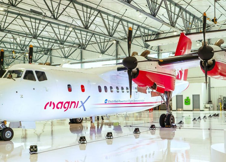 MagniX y la Nasa presentan el avión eléctrico Dash 7 en la carrera por una aviación sostenible