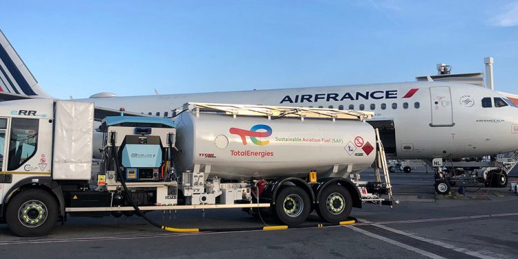 Air France-KLM acuerda con TotalEnergies adquirir hasta 1,5 millones de toneladas de SAF