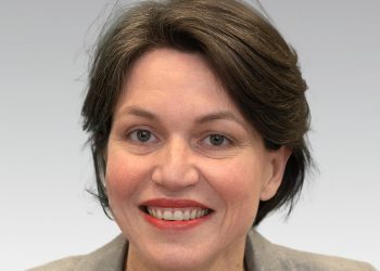 Arianespace nombra a Caroline Arnoux directora de la Unidad de Negocio Ariane