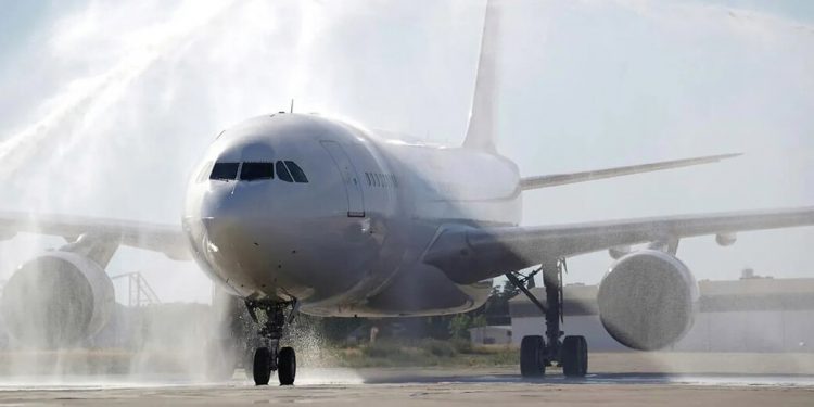 El nuevo A330-200 FTB a su llegada a las instalaciones de Airbus Defence and Space en Getafe.