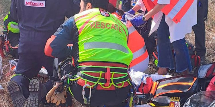Fallece una persona y otra resulta herida al estrellarse una avioneta en Palencia