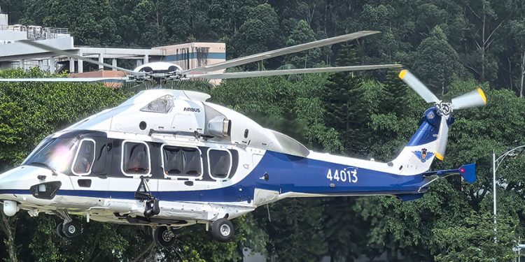 La Oficina de Seguridad Pública de Guangzhou recibe su primer helicóptero Airbus H175