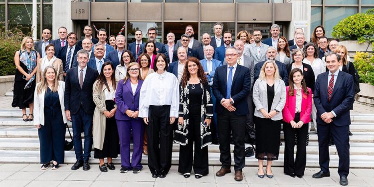 La ministra de Ciencia, Innovación y Universidades, Diana Morant, presidió la quinta reunión de la Alianza por el PERTE Aeroespacial