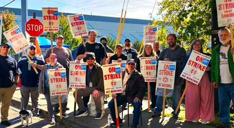Boeing y el sindicato IAM reanudan las negociaciones para acabar con la huelga