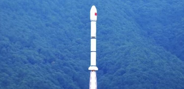 China lanzó un nuevo grupo de satélites de teledetección