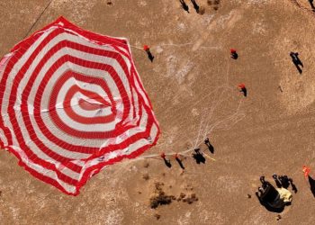 China recuperó el Shijian-19, su primer satélite reutilizable y retornable