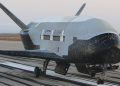 El X-37B construido por Boeing comienza a realizar maniobras espaciales avanzadas