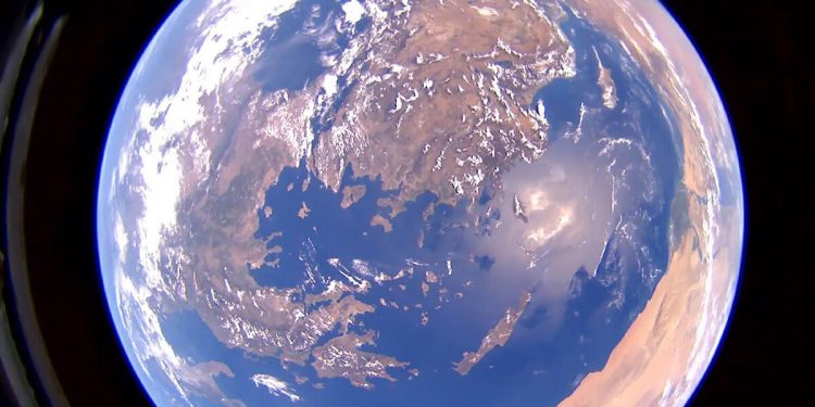 La Nasa comienza a demostrar la tecnología de un nuevo sistema solar desplegable en la nave espacial Pathfinder
