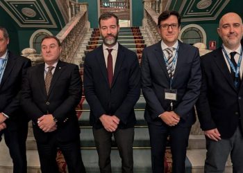 De izquierda a derecha, Enrique Maurer (ENAIRE), Carlos San José (COPAC), Benito Núñez (Ministerio), Antonio Alonso (APROCTA) y Razvan Ularescu (EUROCONTROL).