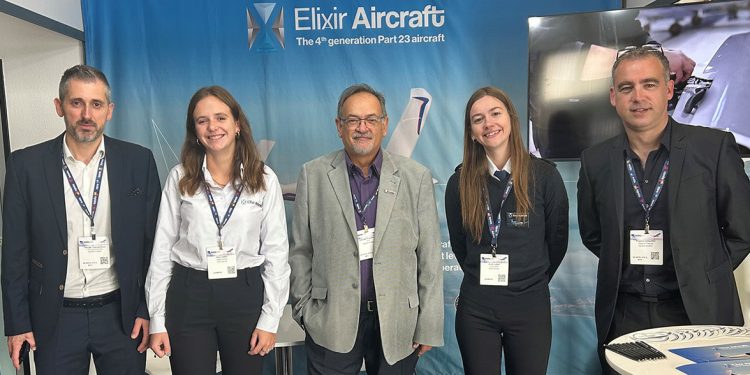 Egnatia Aviation incorpora 12 aeronaves Elixir a su flota