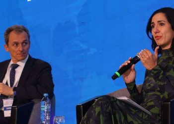 El presidente de Hispasat explica en Ecuador a los empresarios de Iberoamérica el proyecto de un satélite iberoamericano