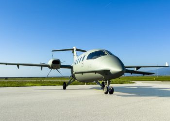 Piaggio Aerospace entrega tres P.180 Avanti EVO+ a la Fuerza Aérea Italiana