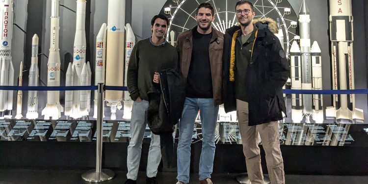 Un simulador orbital multisatélite, premio Innovación Aeronáutica 2024